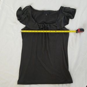 3/$20 Flowy business blouse